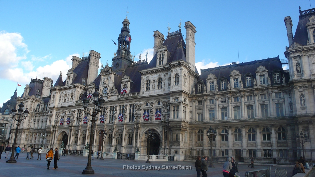 l Hotel de ville de Paris.JPG - L'Hôtel de ville de Paris. Le 10 novembre 2103